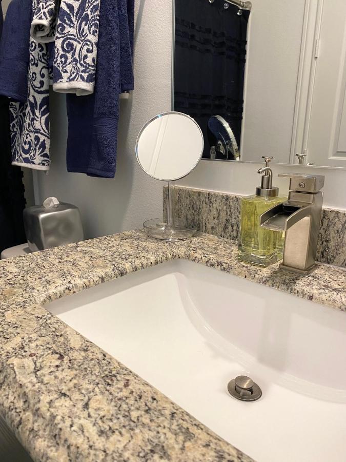 Luxe Three Story Duplex Near Downtown & Med Center Villa Houston Exterior foto